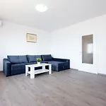 Appartement Luka-2 By Interhome