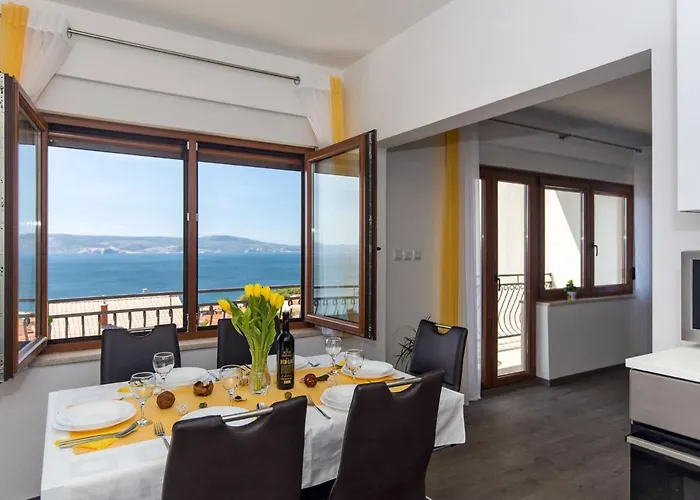 Luka-2 By Interhome * 诺维·维诺多尔斯基