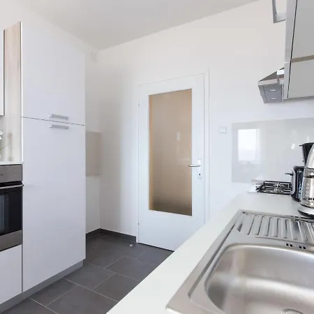 Apartment Luka - Nov106 By Interhome *